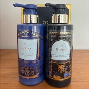 Blooming Oasis Shampoo and Conditioner Set - Blue and Black